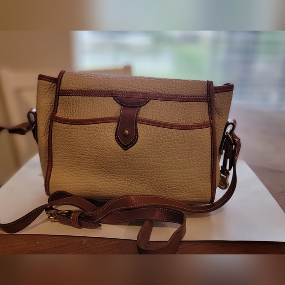 Rare Vintage Dooney and Bourke Essex All Weather Ivory Leather With British Tan - Picture 6 of 15